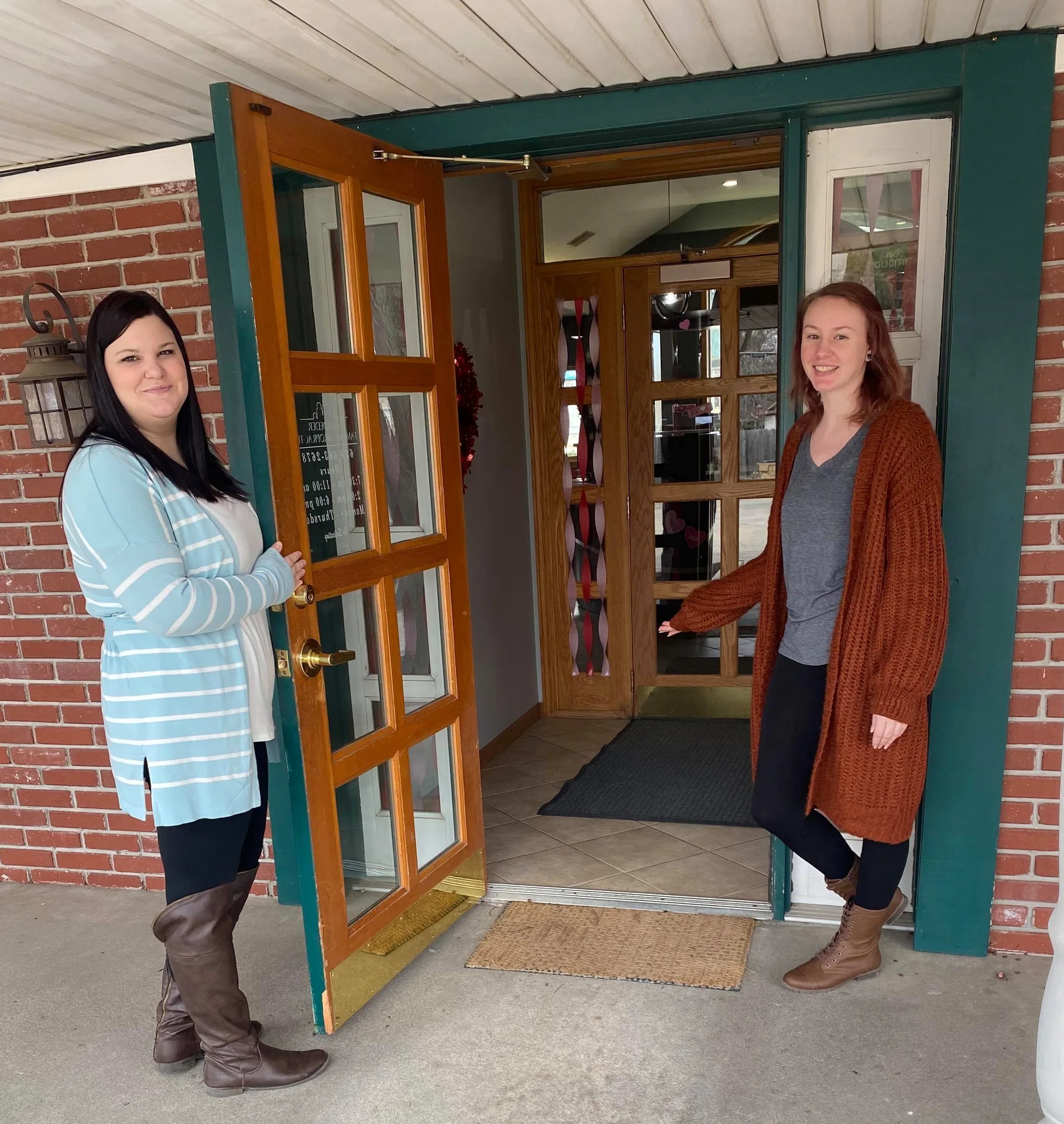Front entrance to the clinic