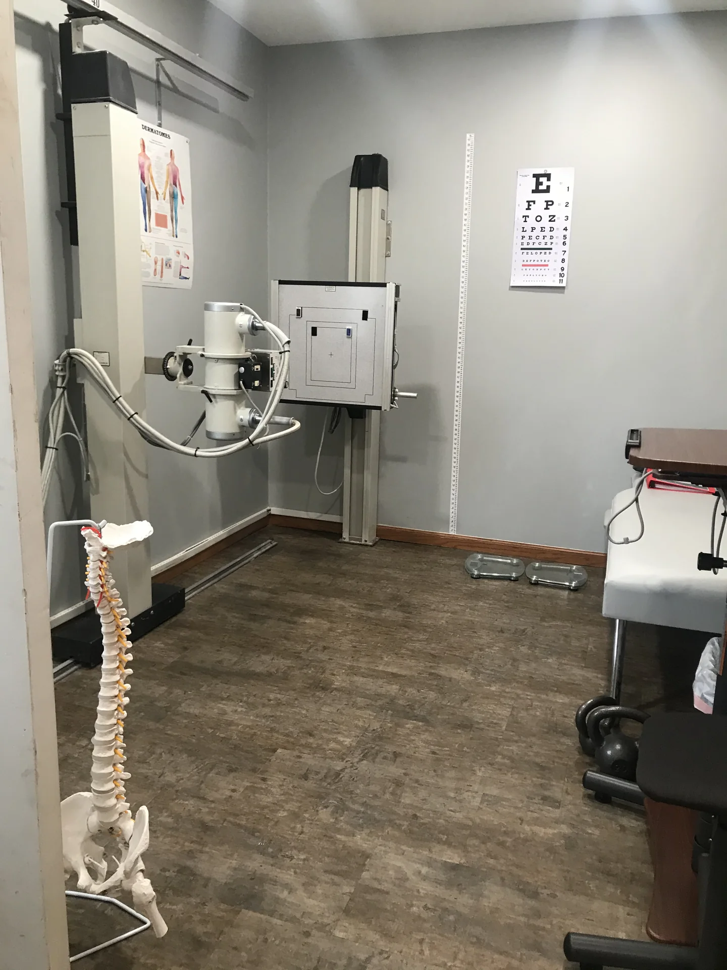 The clinic X-ray room